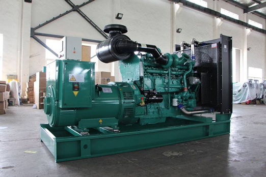 潮阳320kw康明斯柴油发电车出租组图片 潮阳320kw康明斯柴油发电车出租组图片